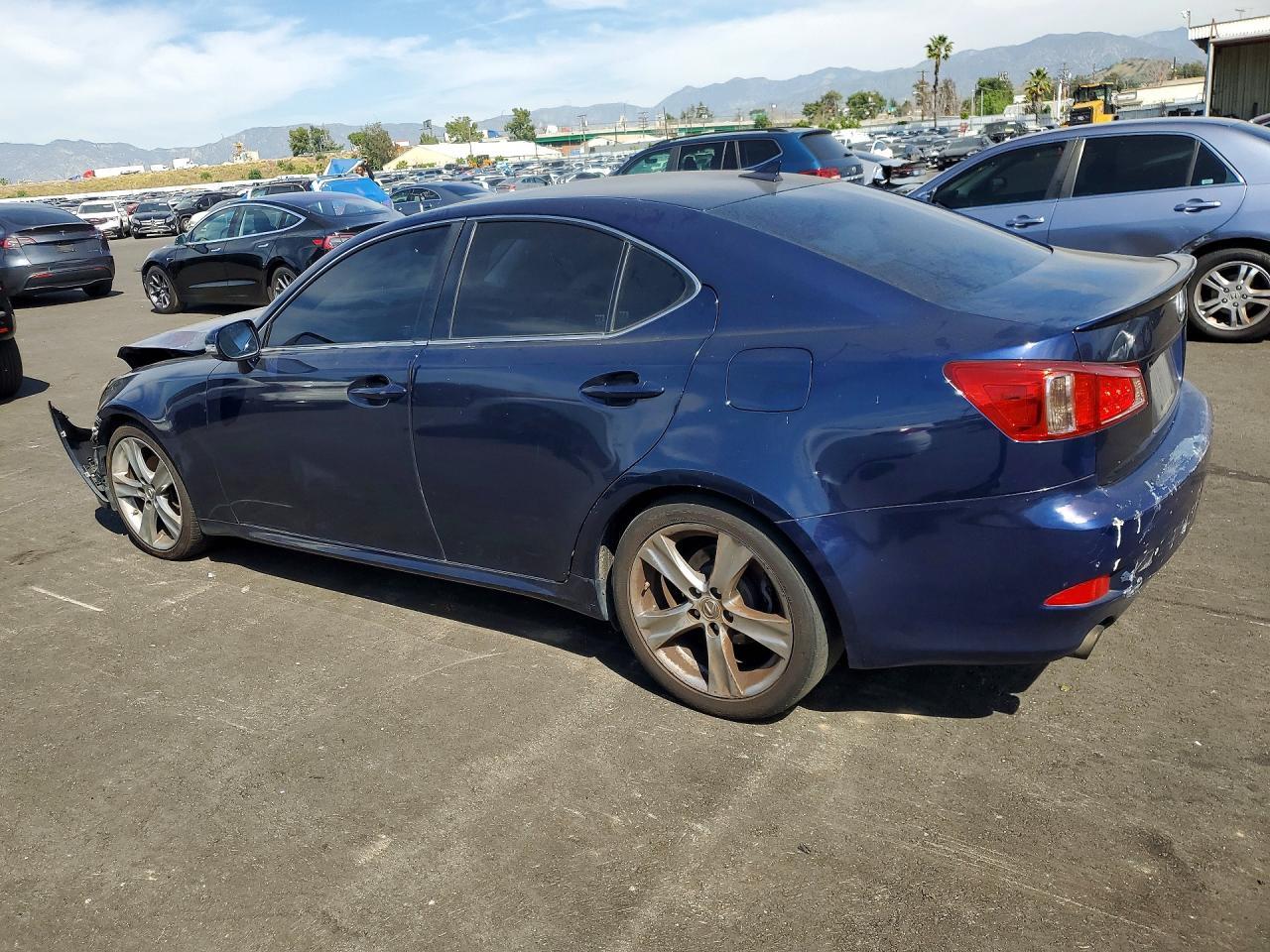 2013 LEXUS IS 250