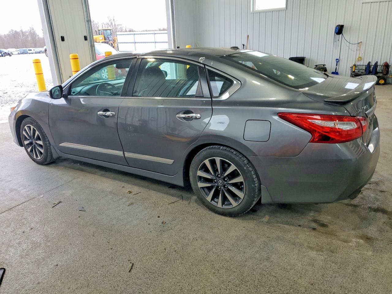 2016 NISSAN ALTIMA