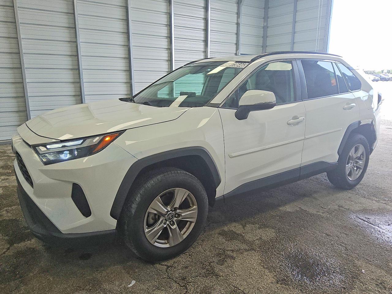 2022 TOYOTA RAV4