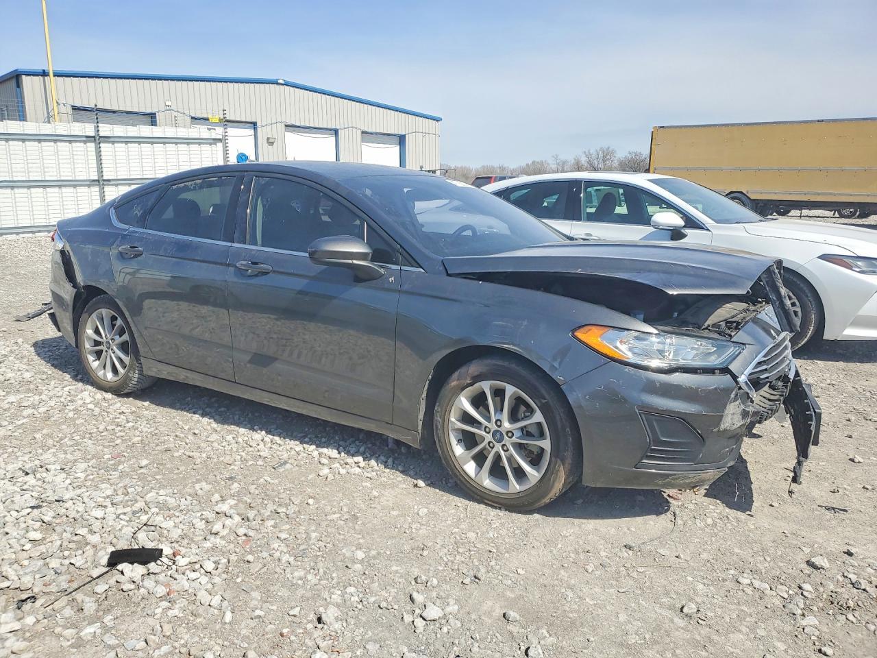 2020 FORD FUSION