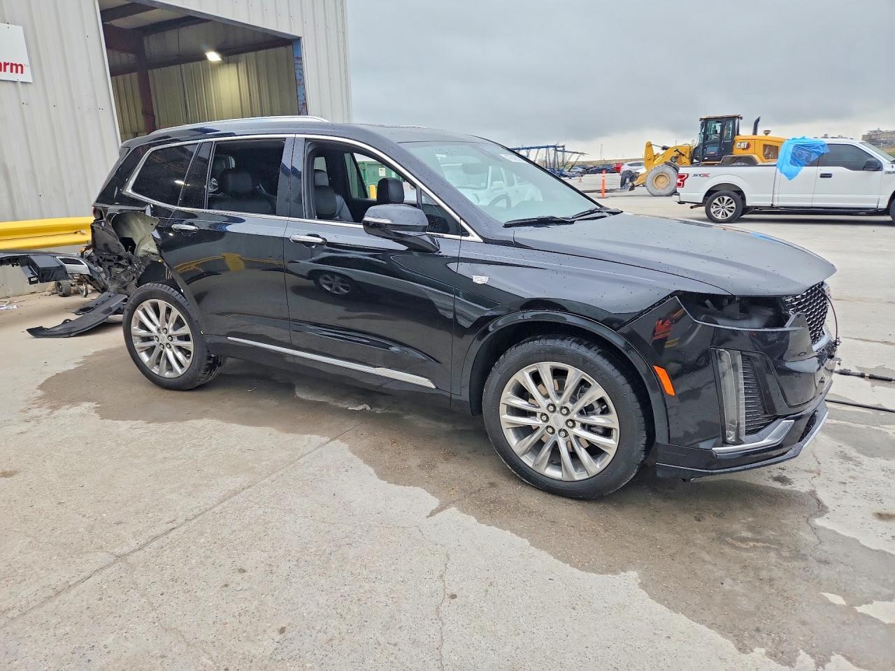 2022 CADILLAC XT6