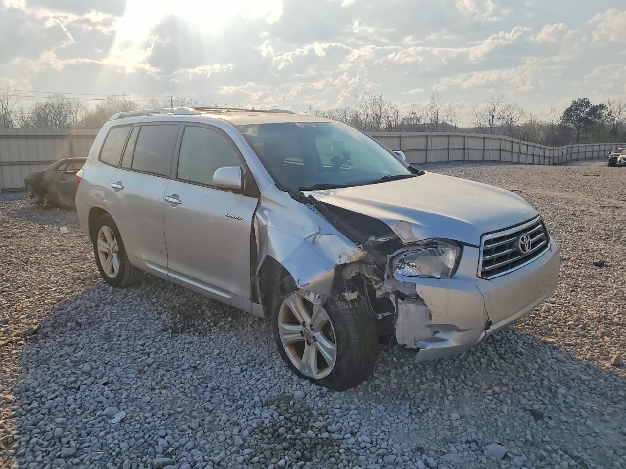 2010 TOYOTA HIGHLANDER