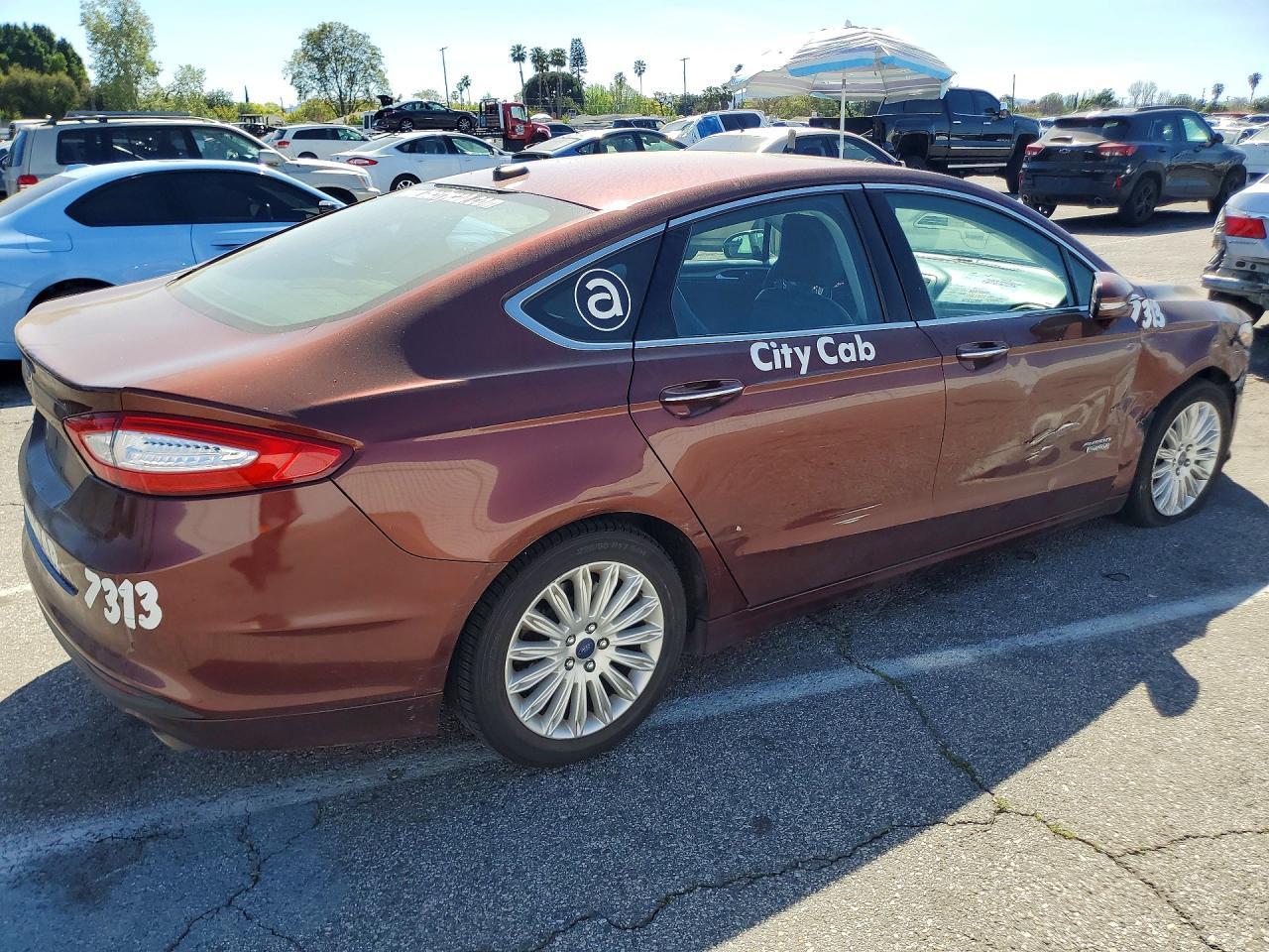 2016 FORD FUSION