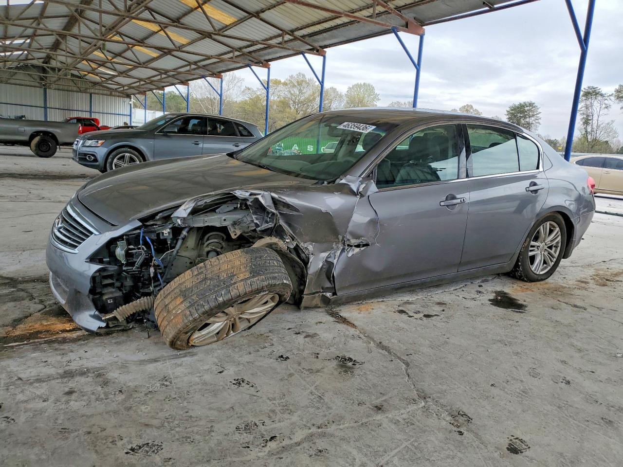 2011 INFINITI G25