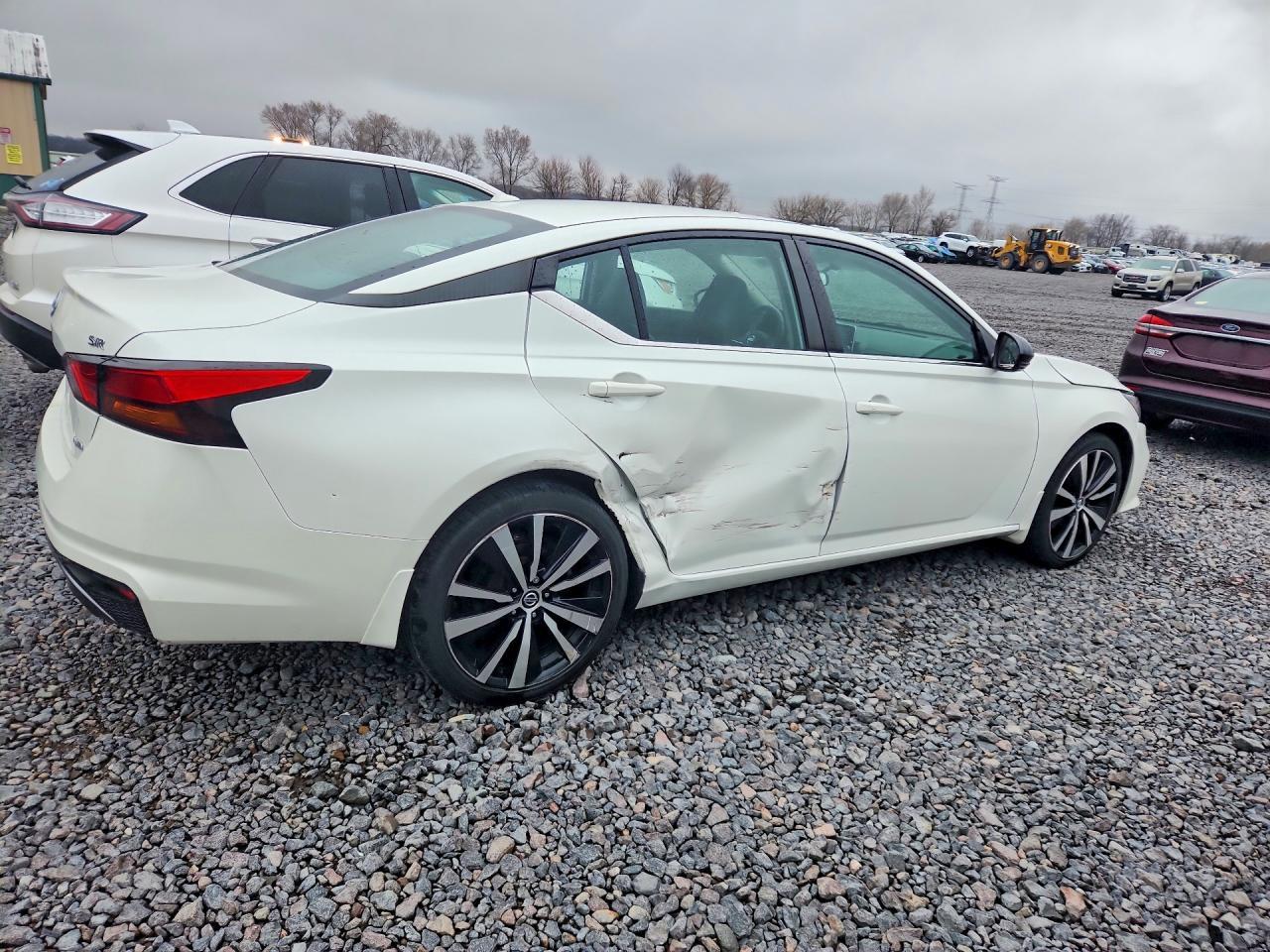 2019 NISSAN ALTIMA