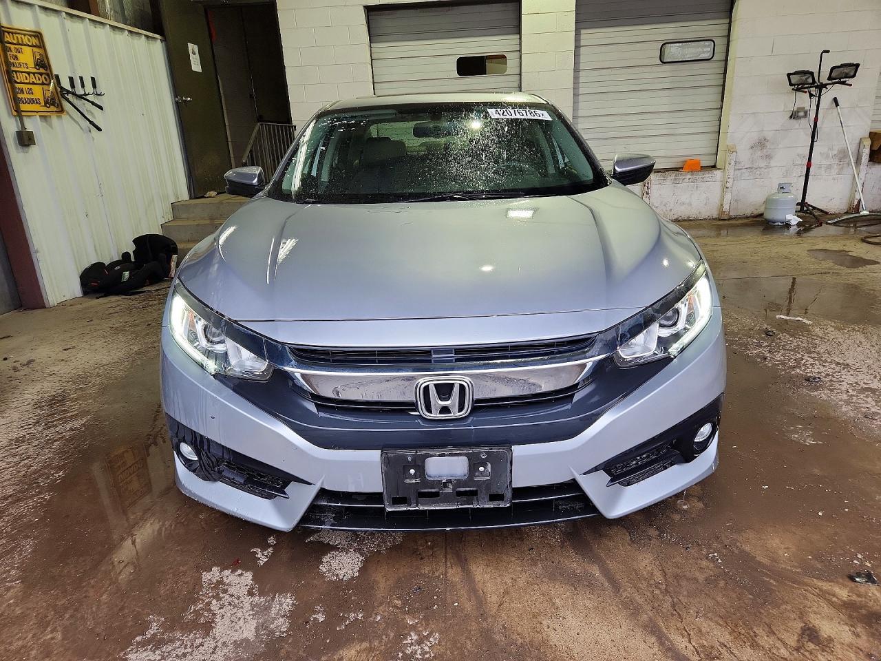 2018 HONDA CIVIC
