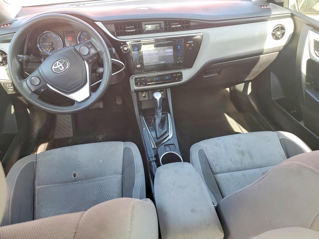 2017 TOYOTA COROLLA