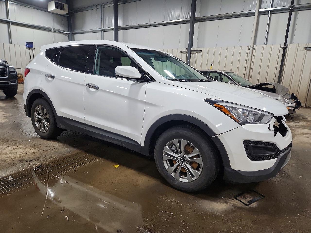 2016 HYUNDAI SANTA FE