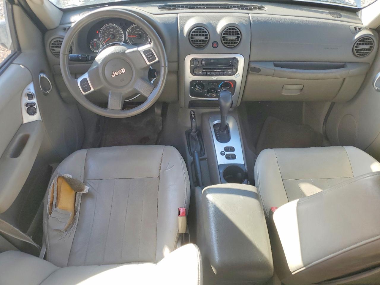 2012 JEEP Liberty