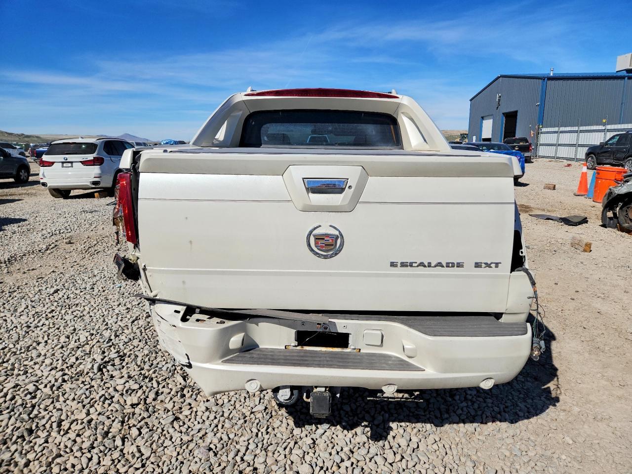 2002 CADILLAC Escalade EXT