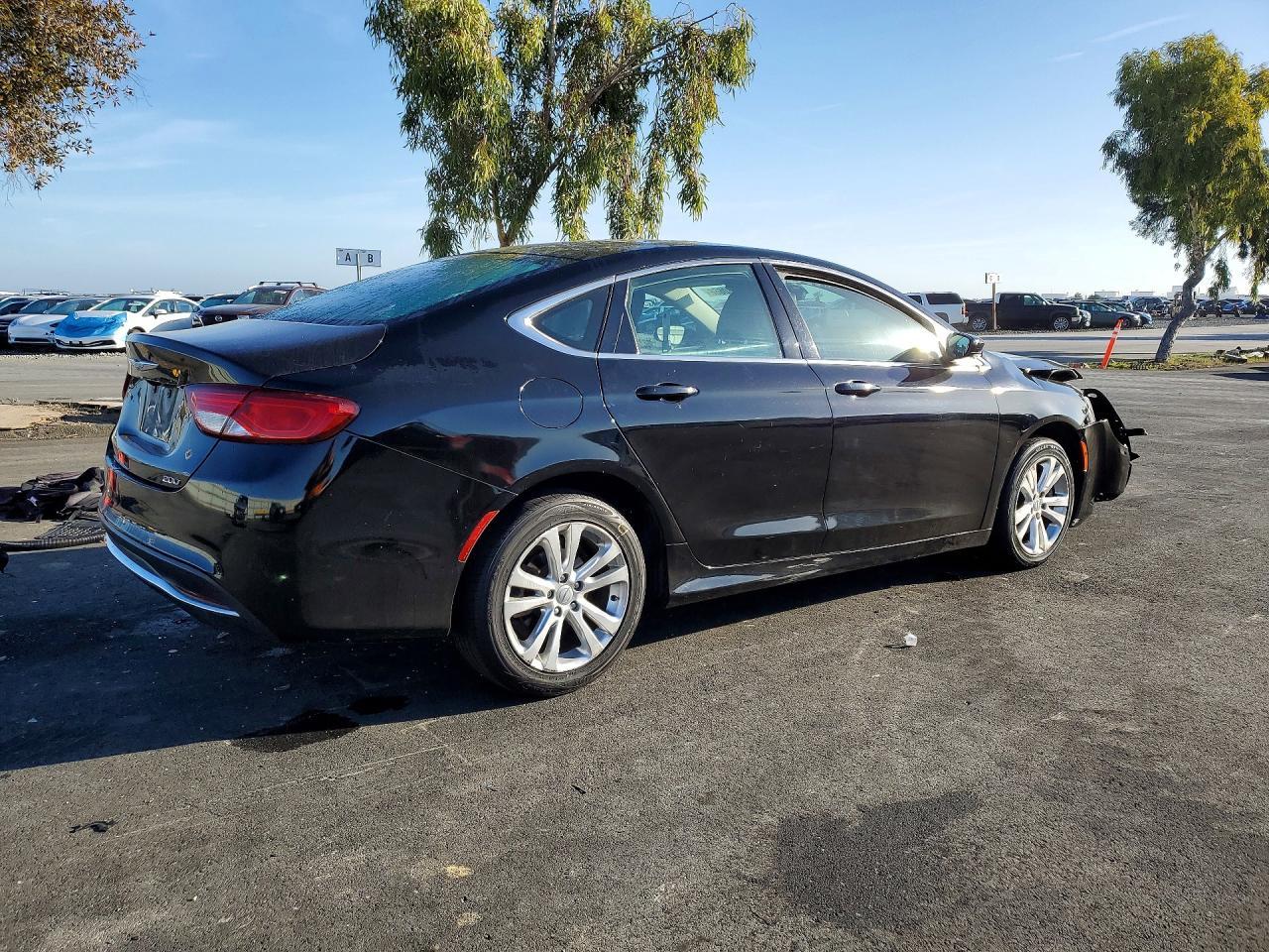 2016 CHRYSLER 200