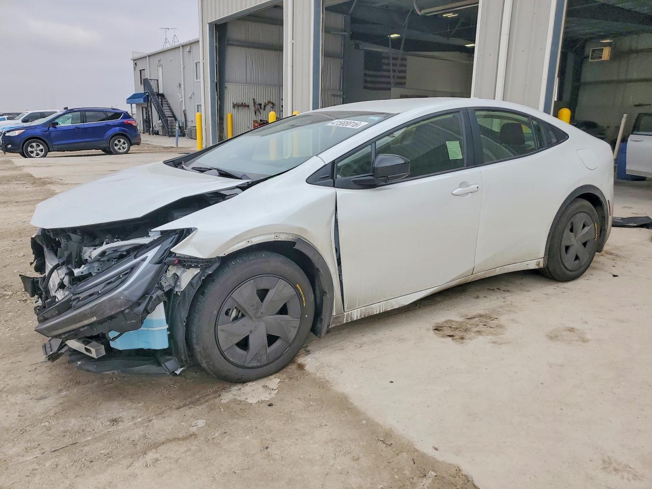 2024 TOYOTA PRIUS