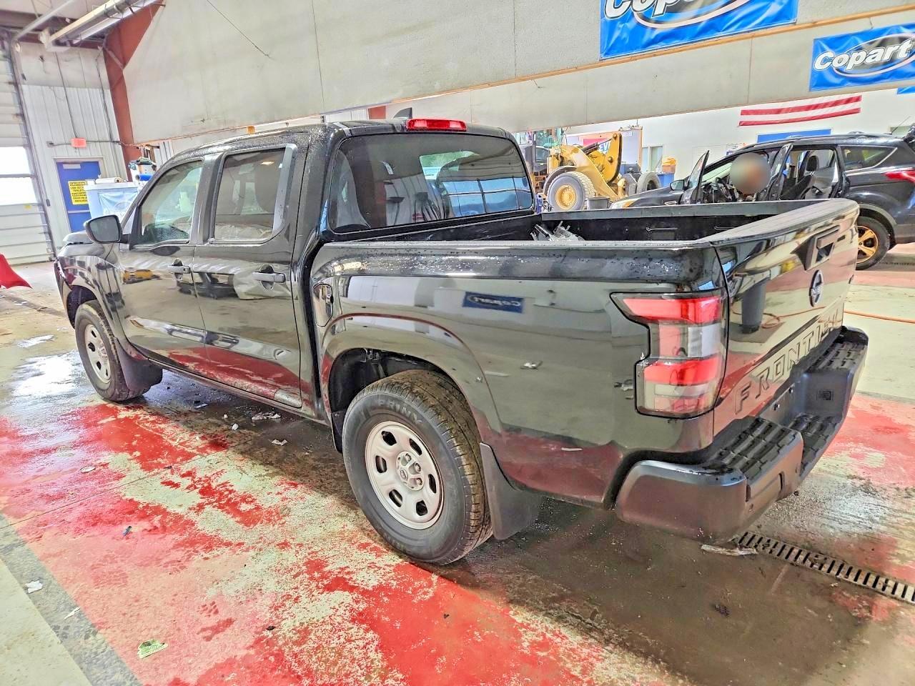 2022 NISSAN Frontier