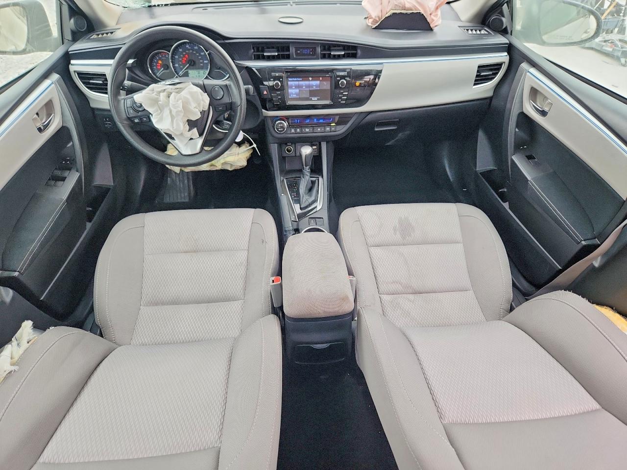 2015 TOYOTA COROLLA