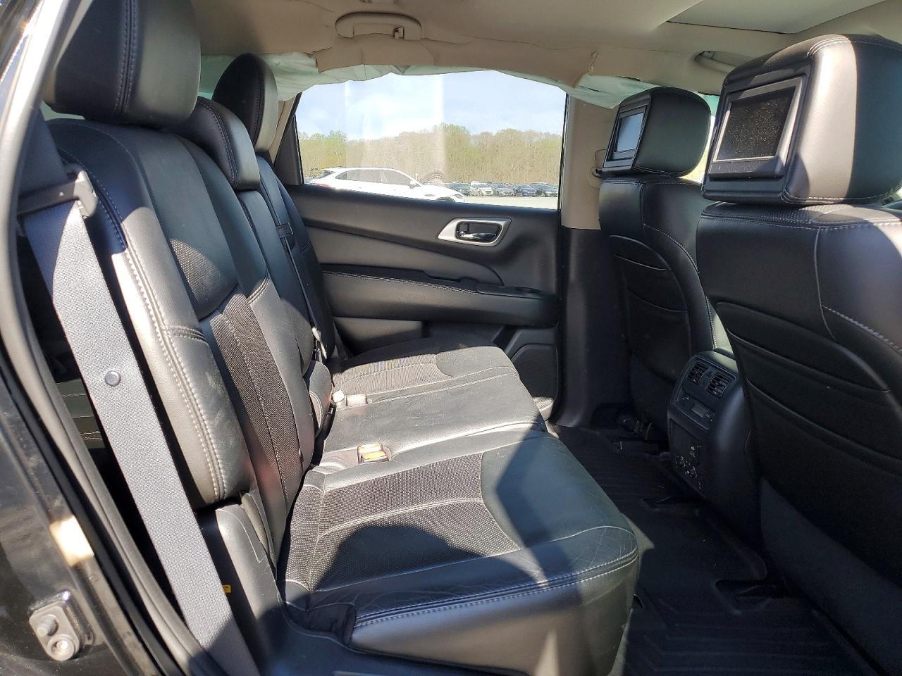 2013 NISSAN PATHFINDER