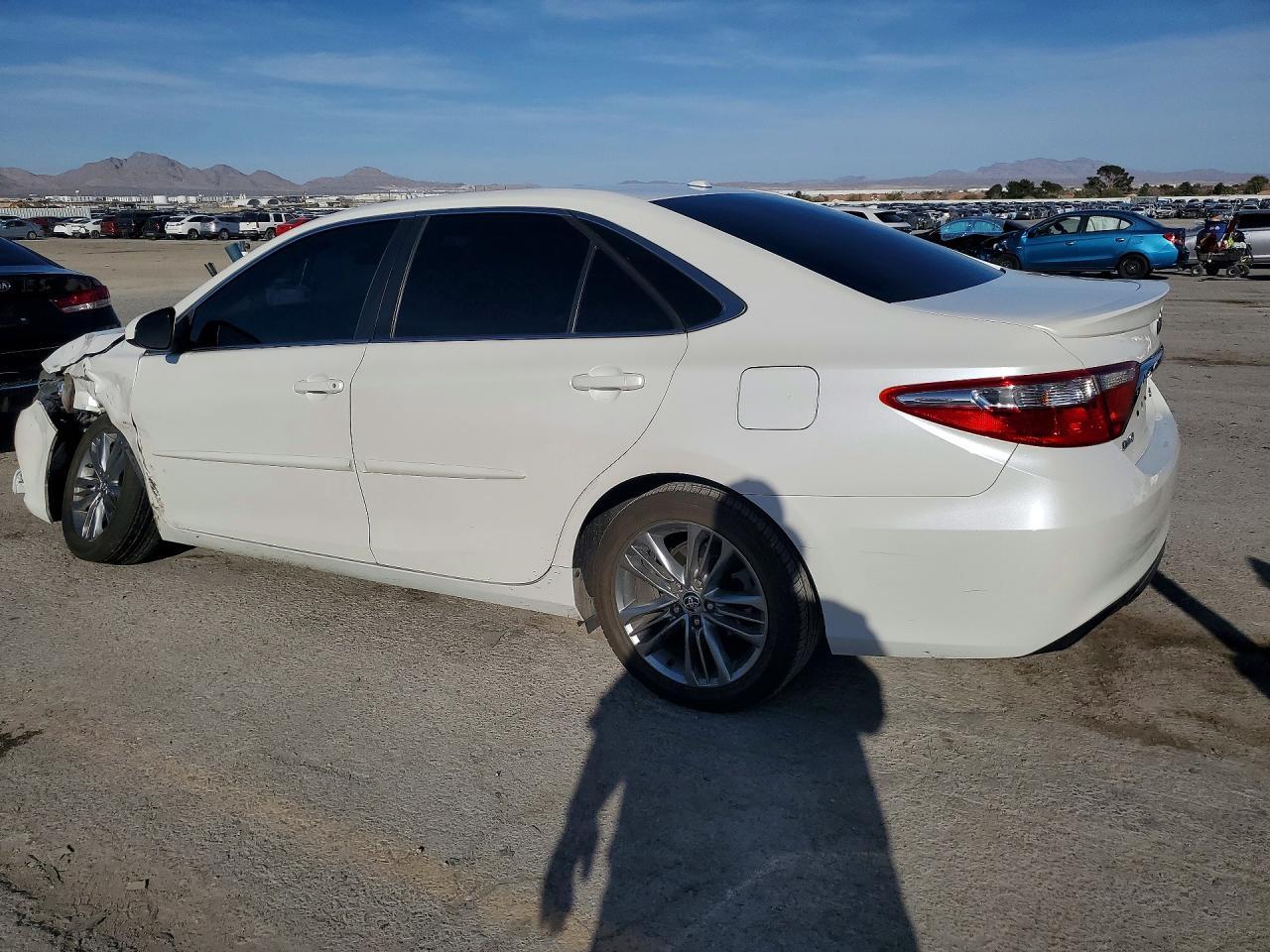 2017 TOYOTA CAMRY