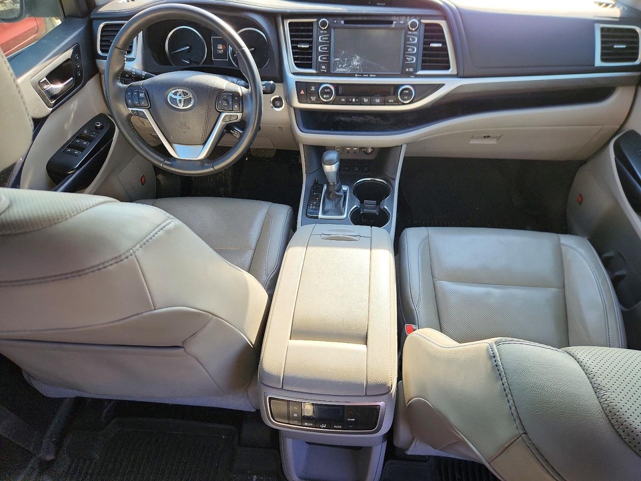2019 TOYOTA HIGHLANDER