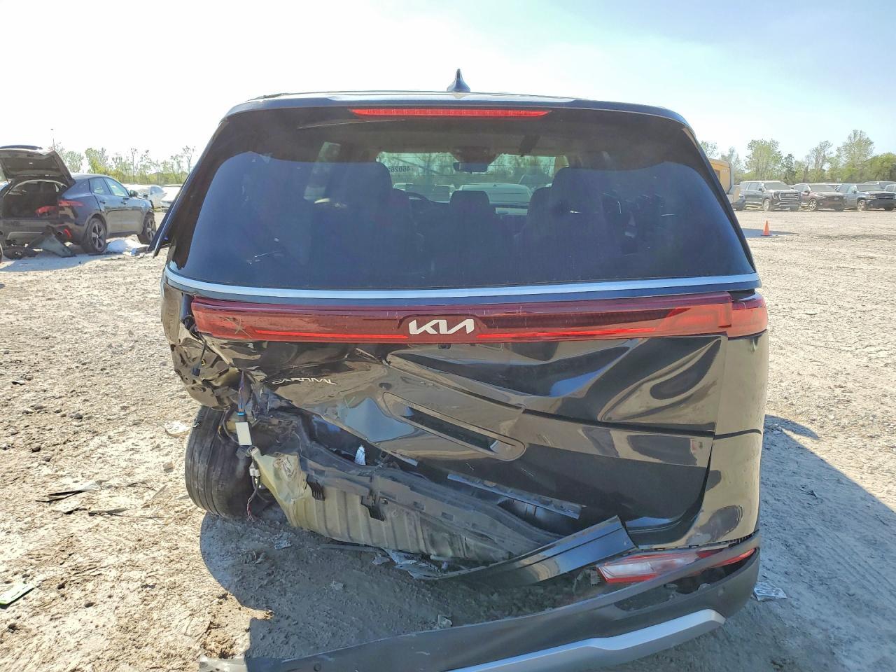 2024 KIA Carnival