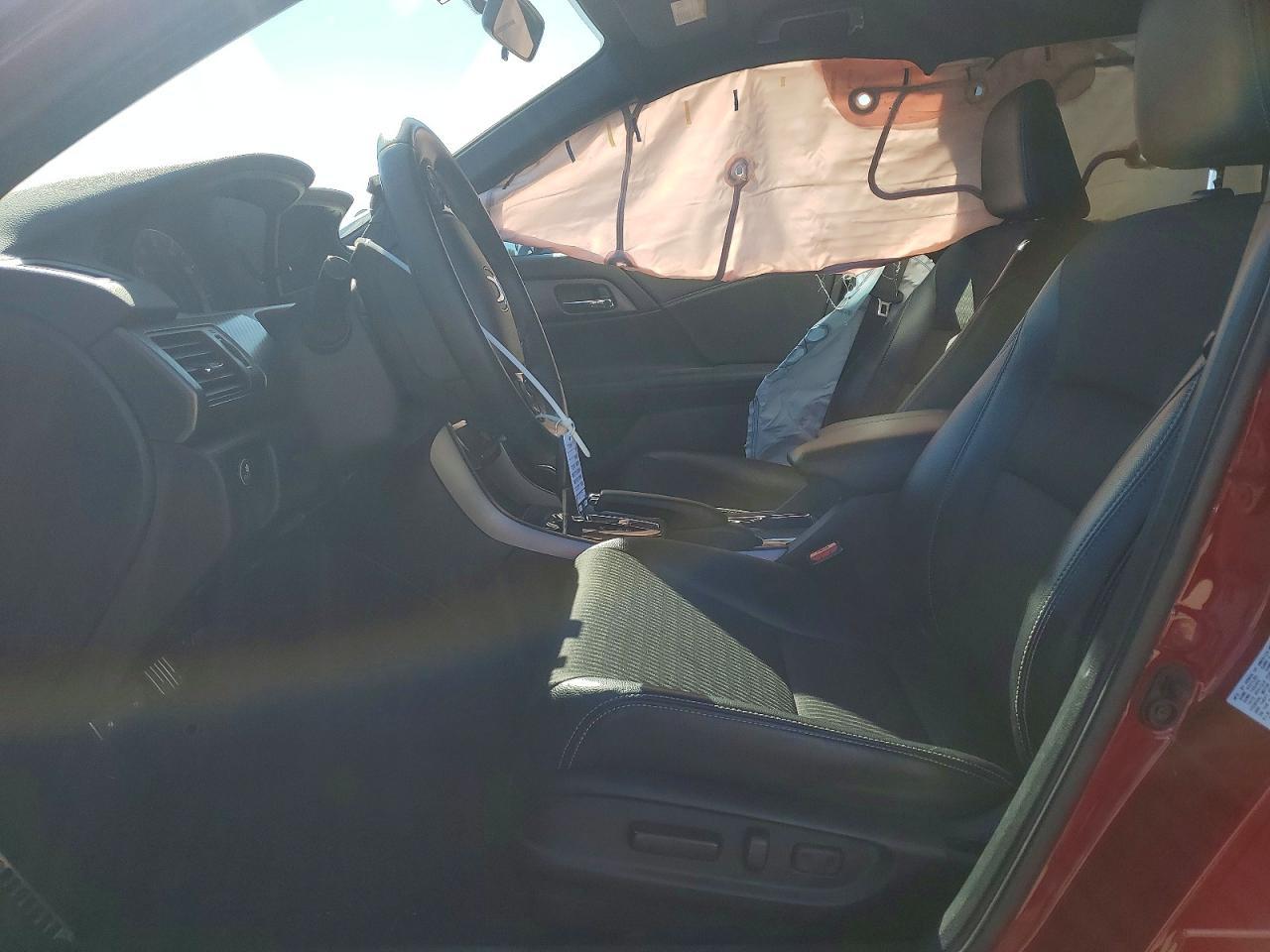 2017 HONDA ACCORD