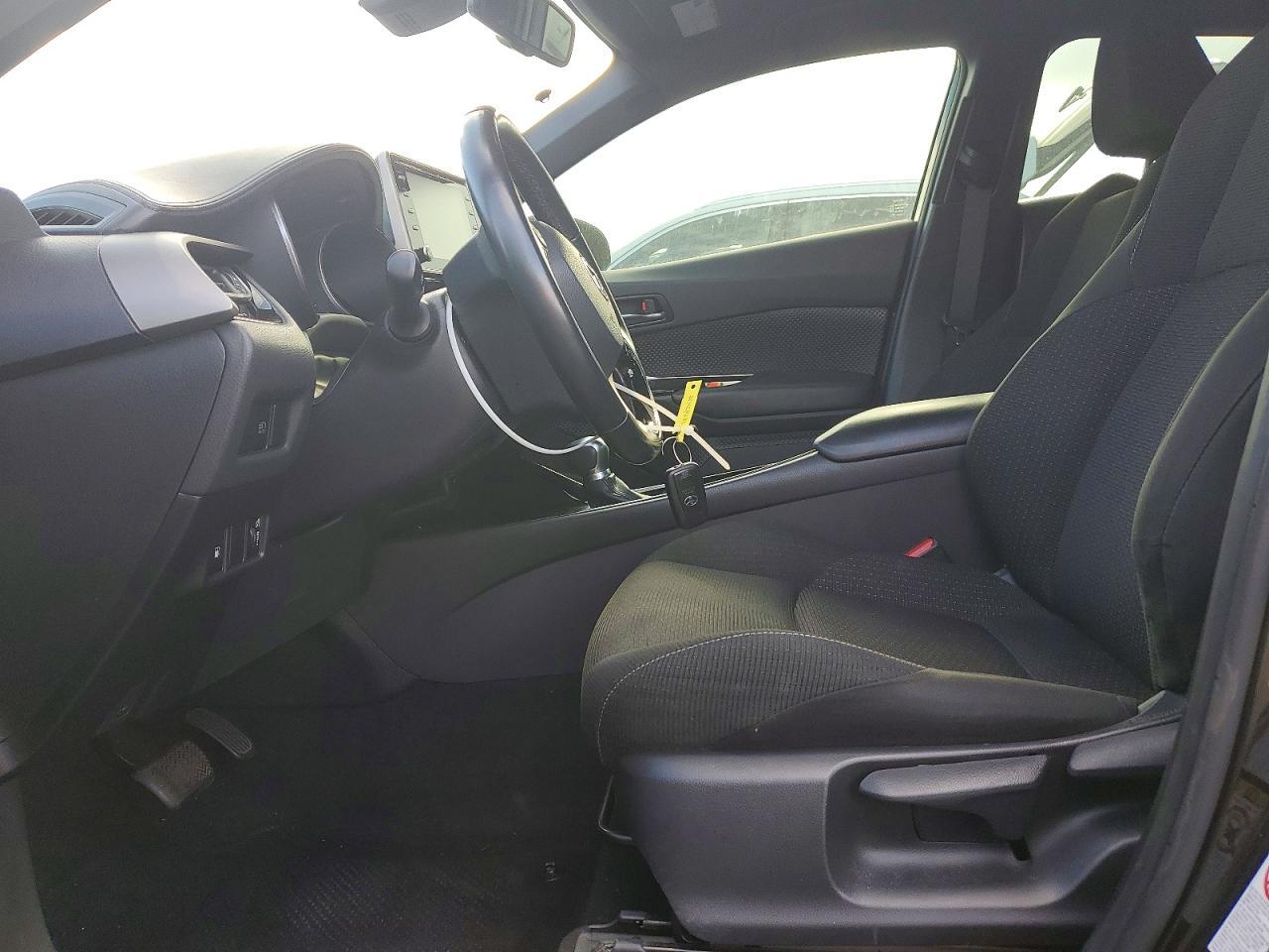 2019 TOYOTA C-HR