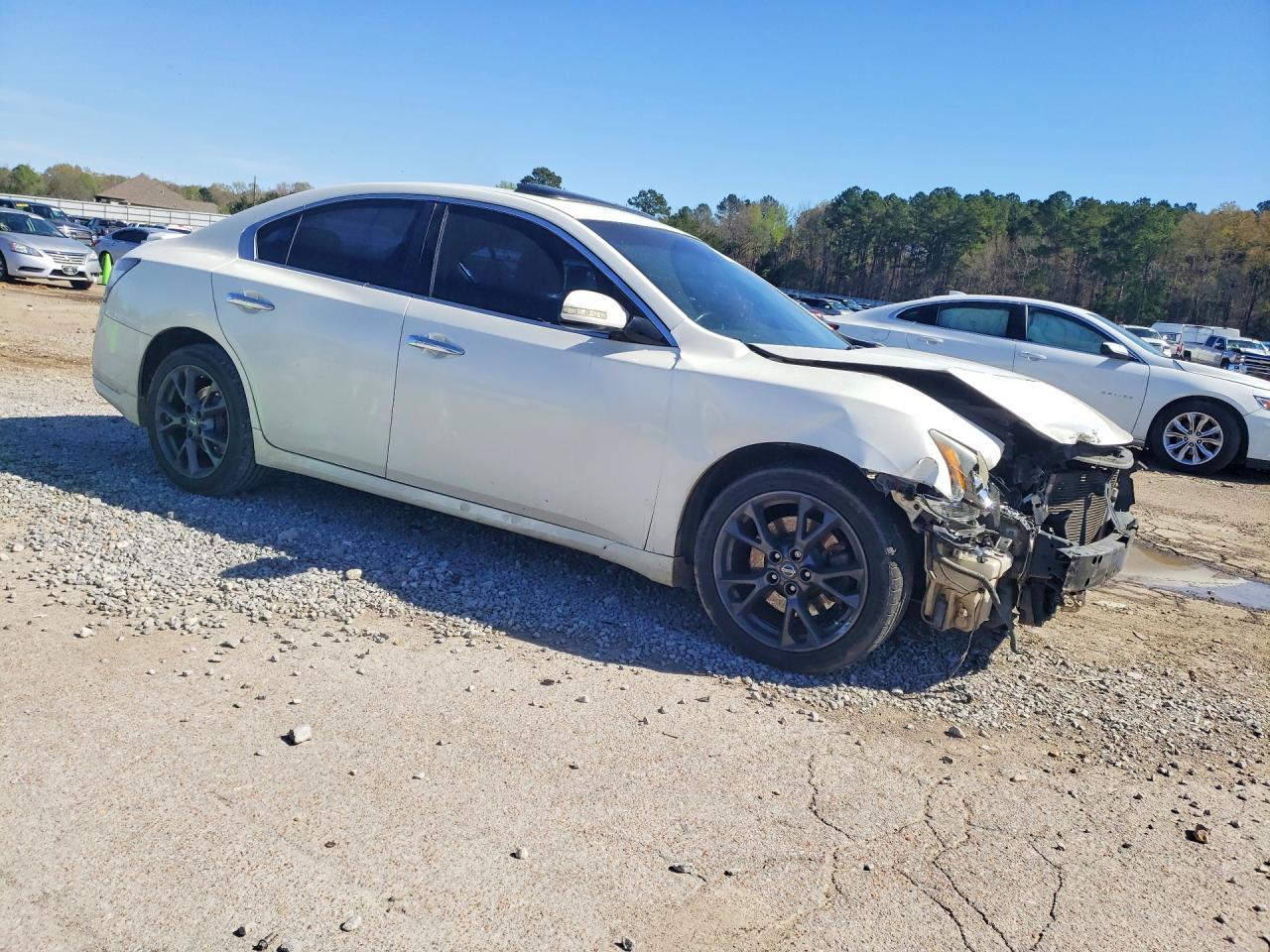 2012 NISSAN Maxima