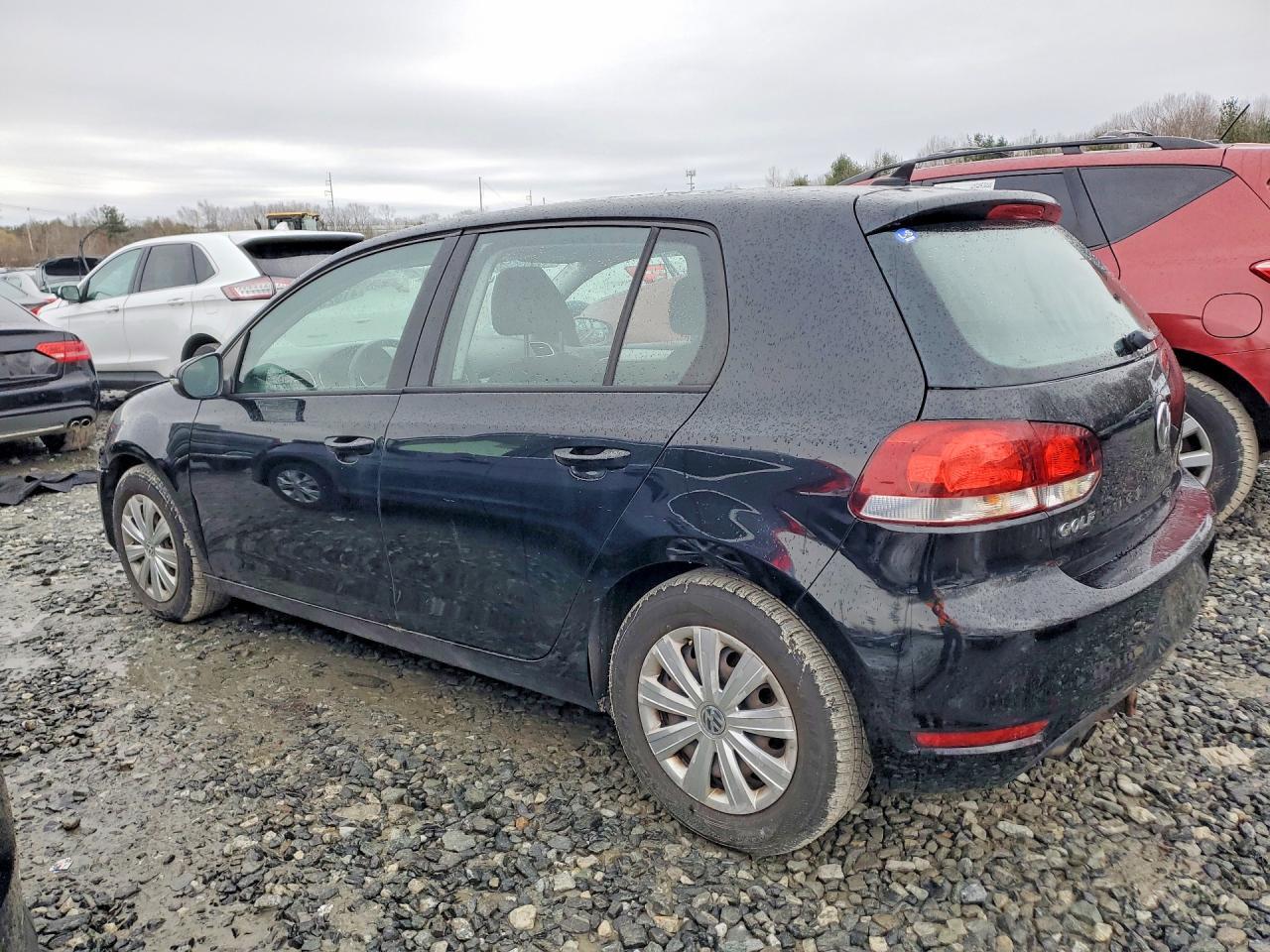 2013 VOLKSWAGEN GOLF