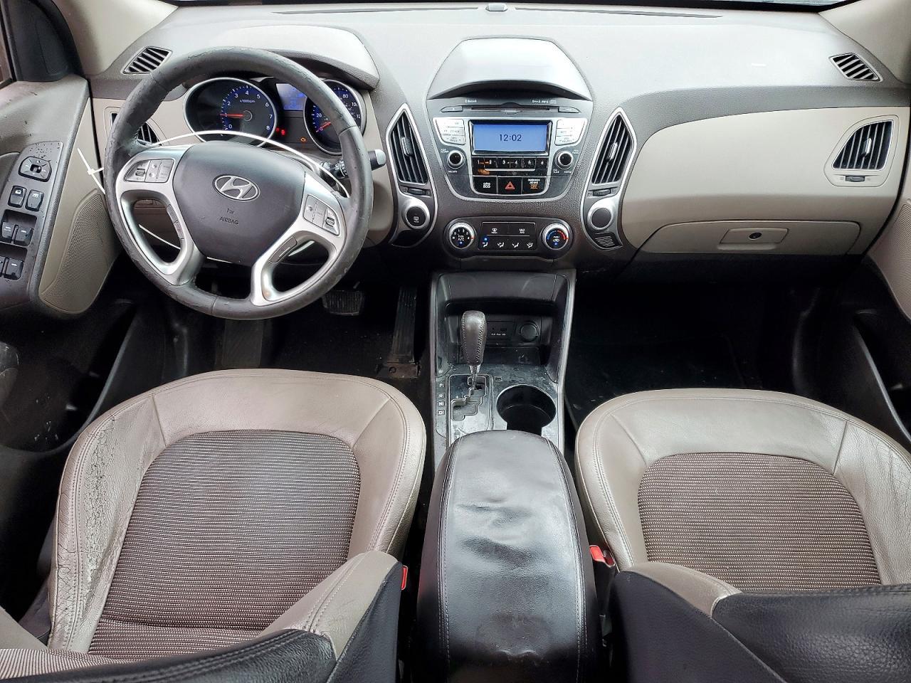 2012 HYUNDAI TUCSON