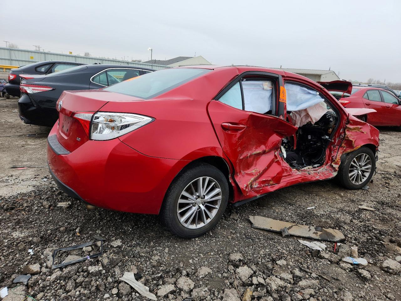 2015 TOYOTA COROLLA
