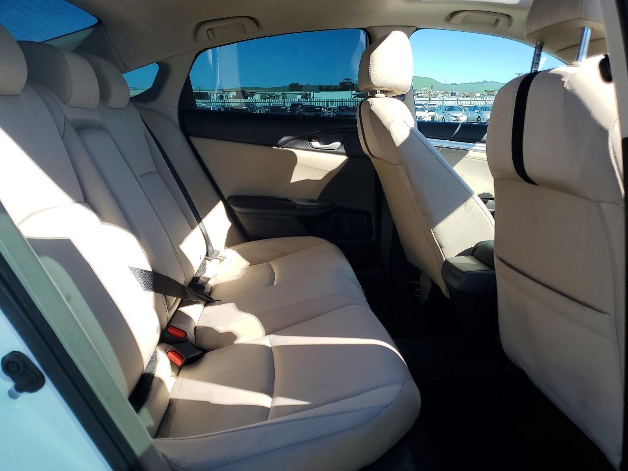 2016 HONDA CIVIC
