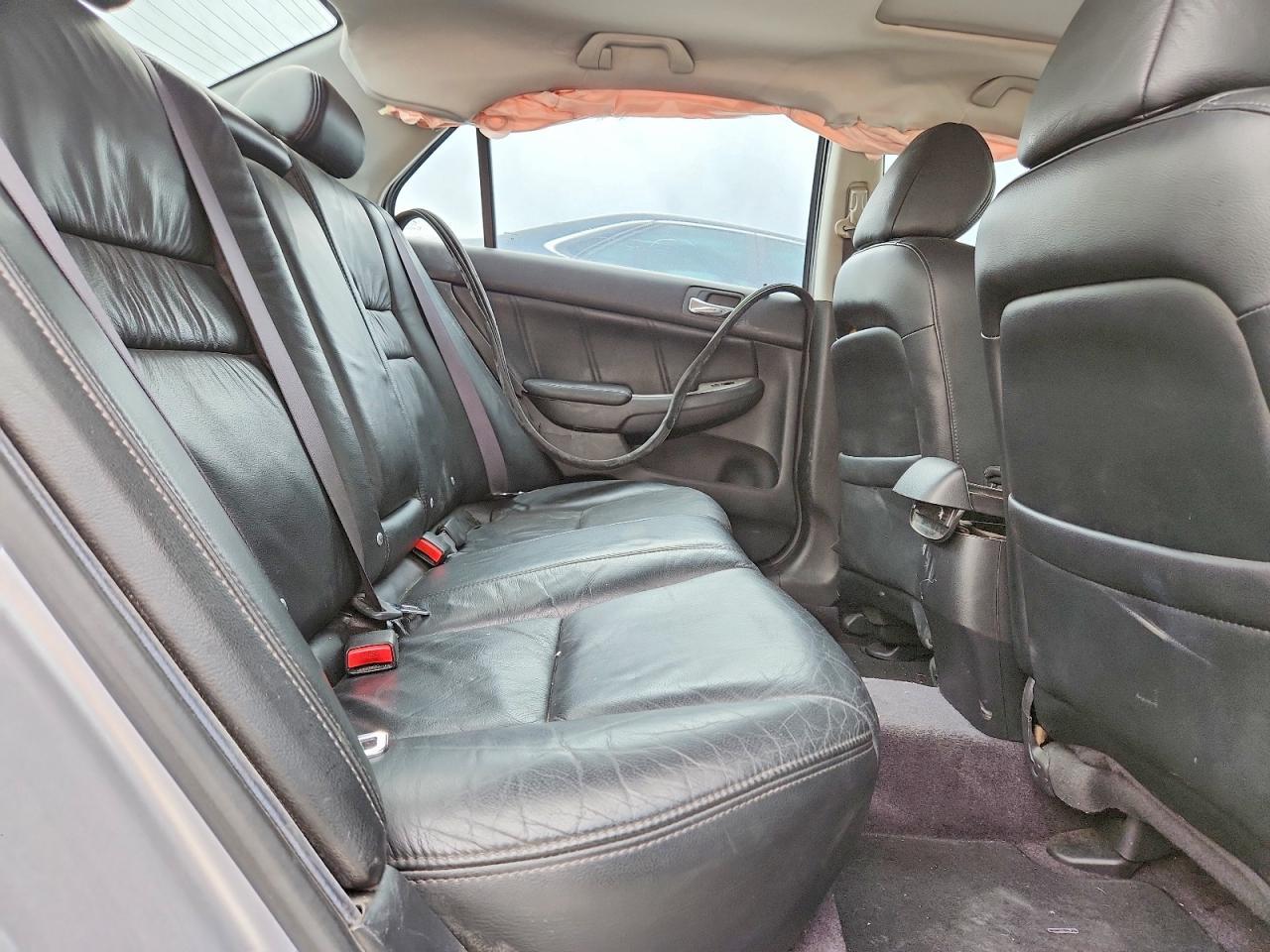 2004 HONDA ACCORD