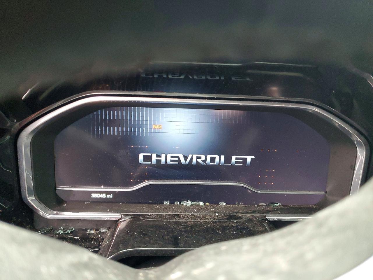 2024 CHEVROLET Silverado