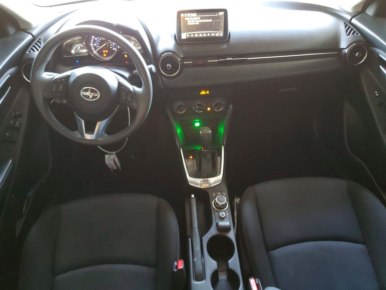 2016 SCION iA