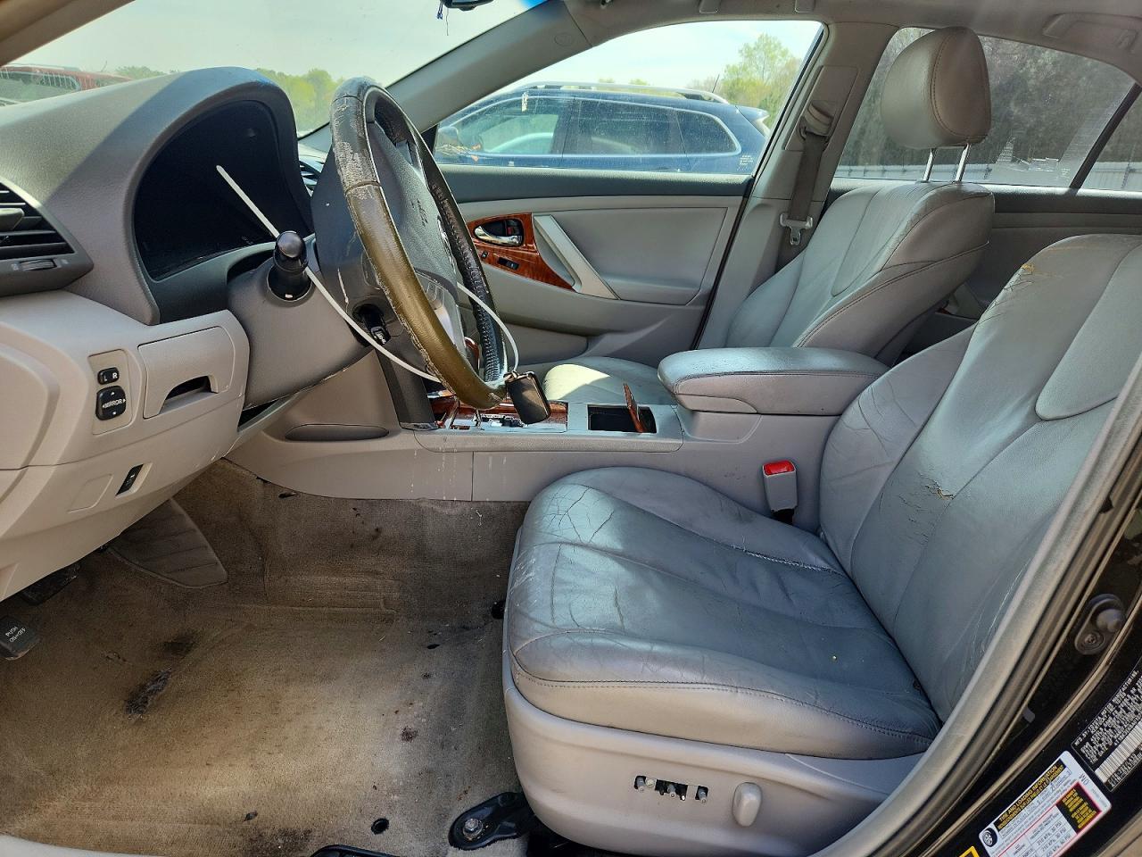 2010 TOYOTA CAMRY