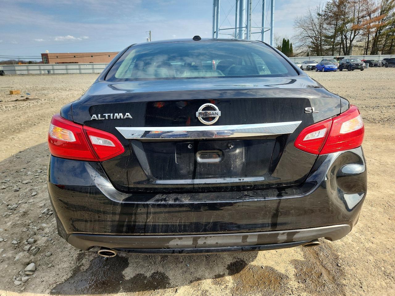 2017 NISSAN ALTIMA