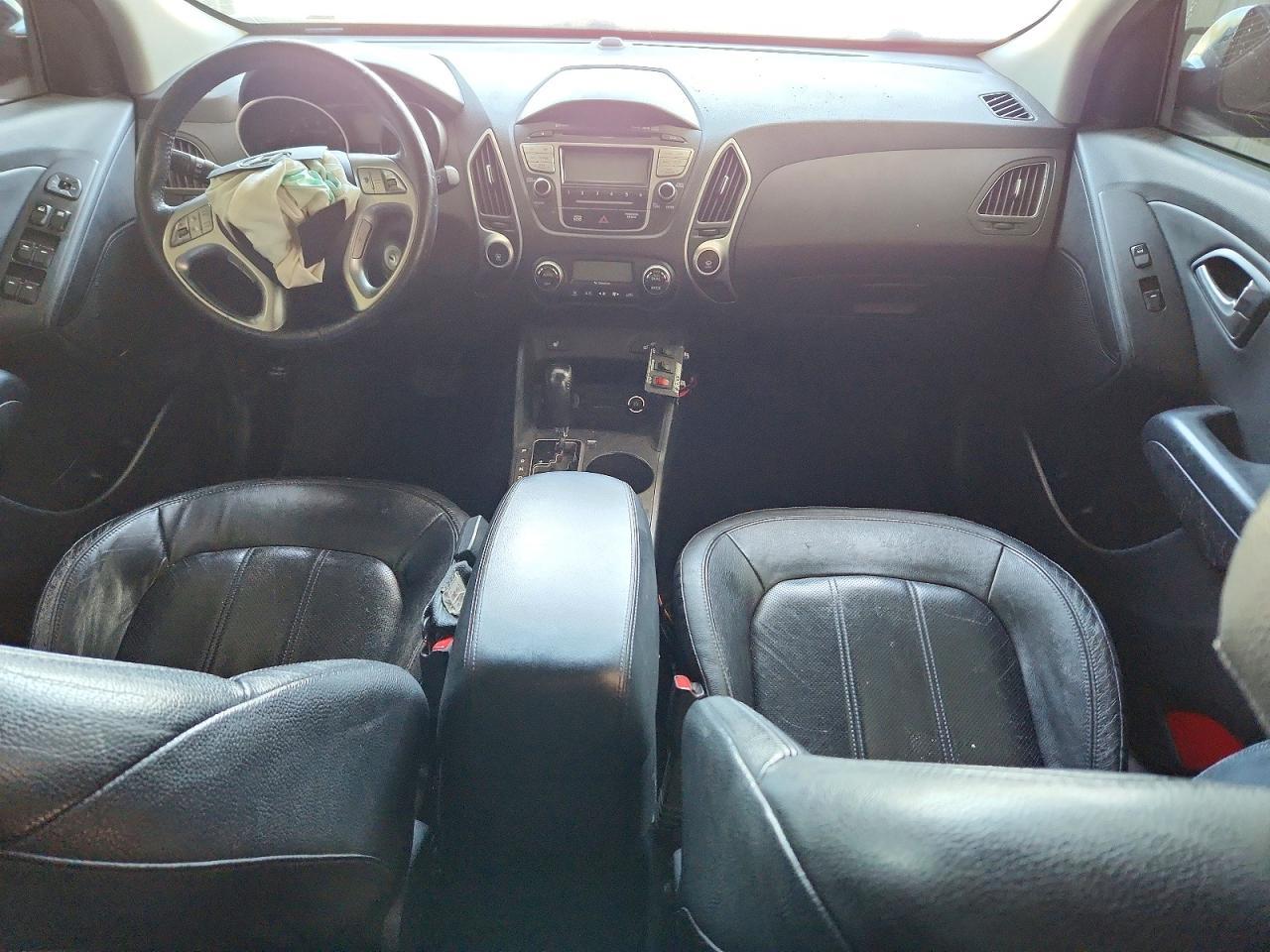2012 HYUNDAI TUCSON