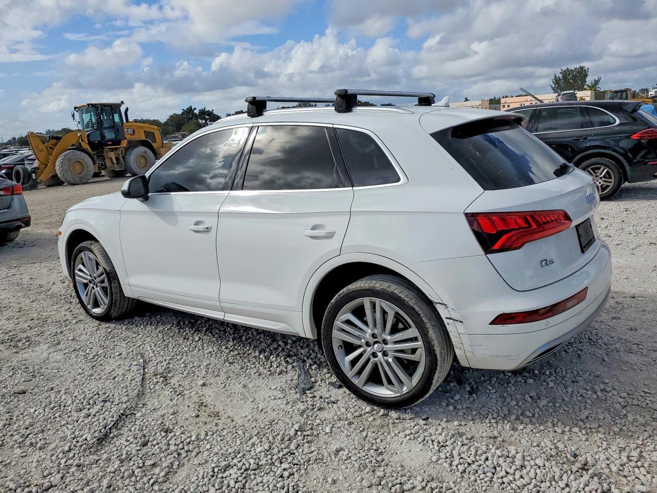 2020 AUDI Q5