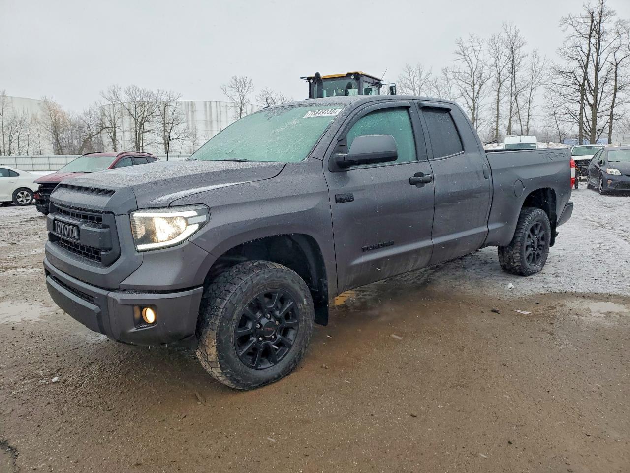2016 TOYOTA TUNDRA