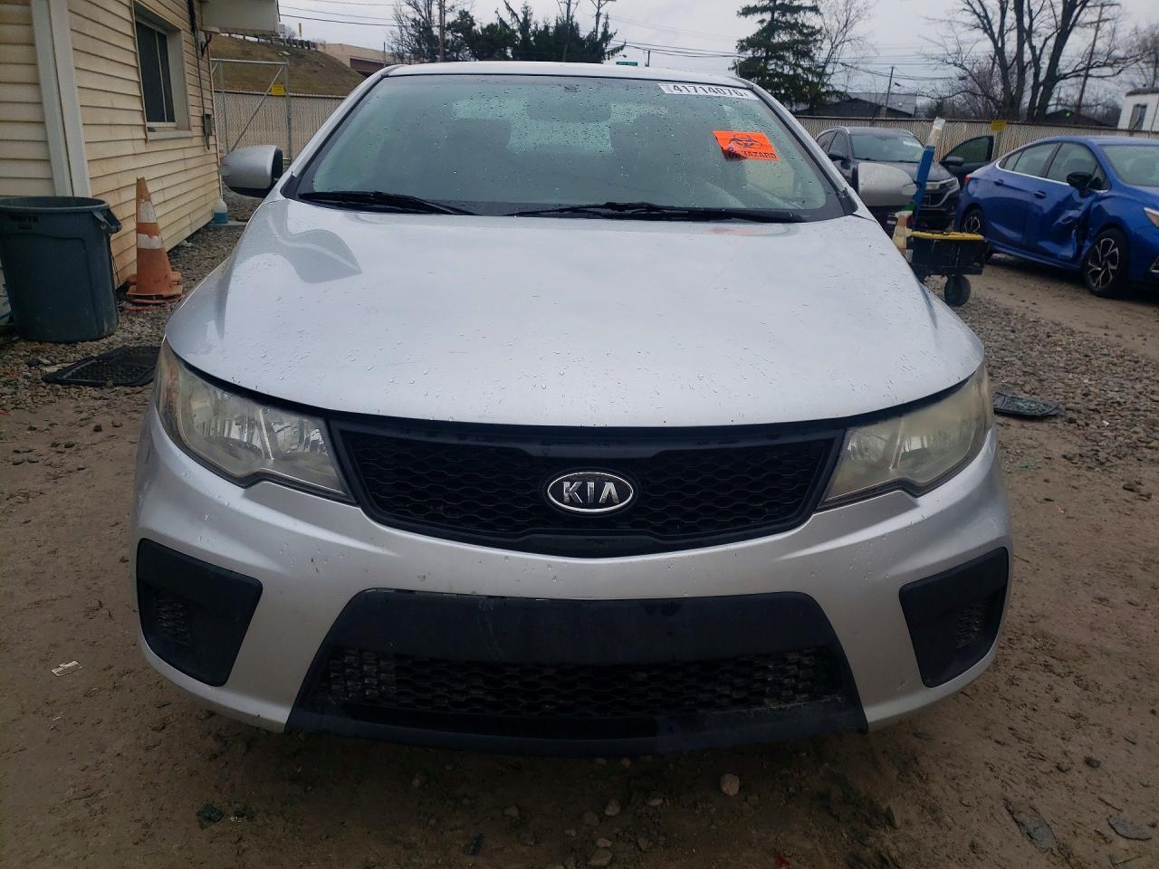 2010 KIA FORTE