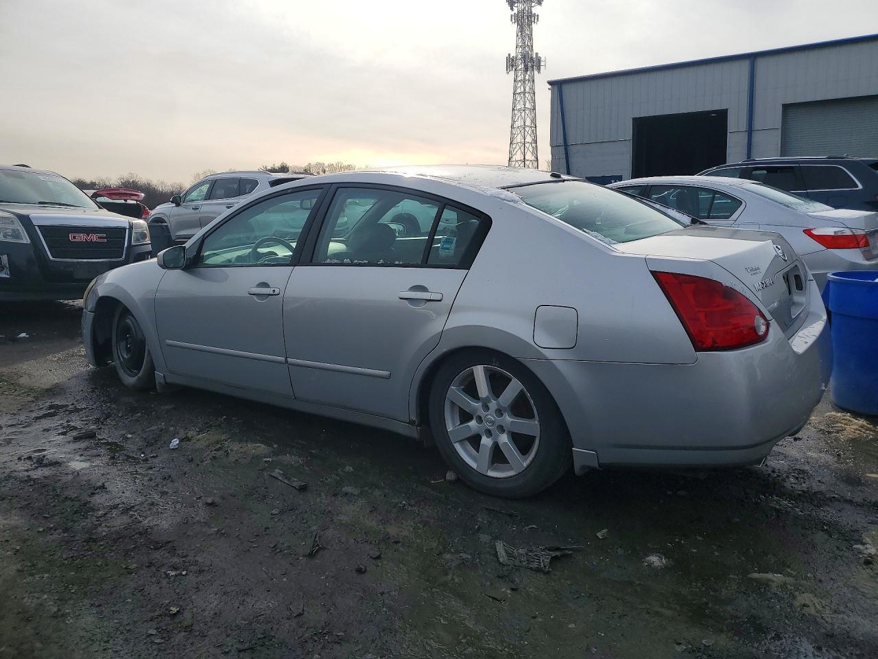 2006 NISSAN Maxima