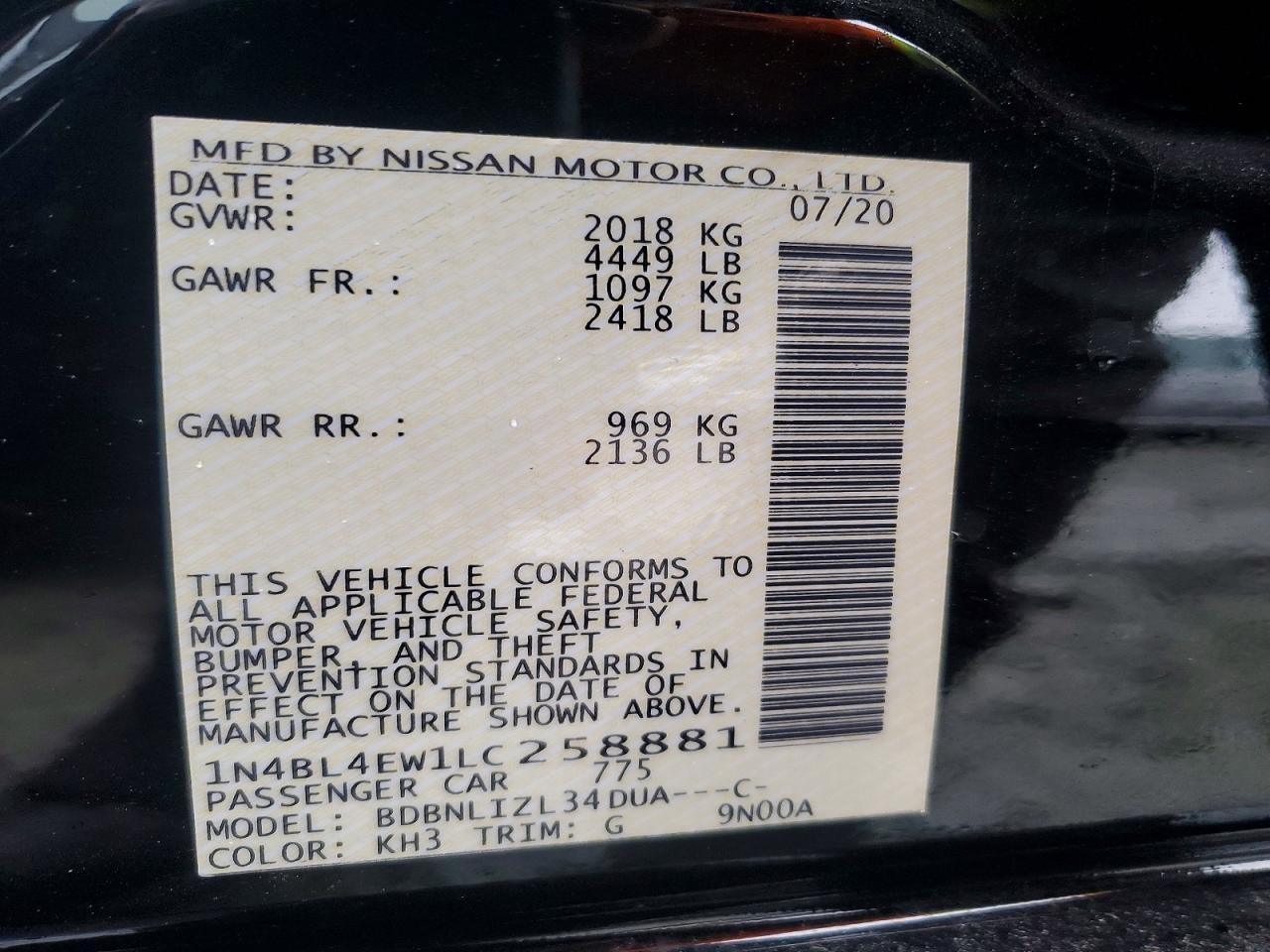 2020 NISSAN