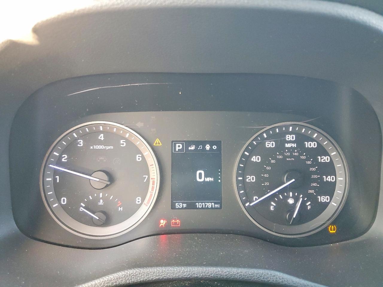 2016 HYUNDAI TUCSON