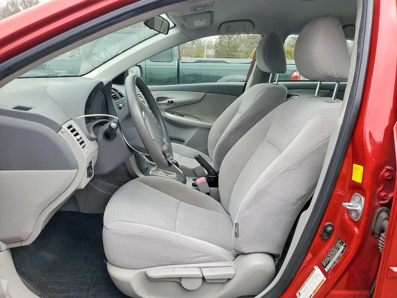 2010 TOYOTA COROLLA