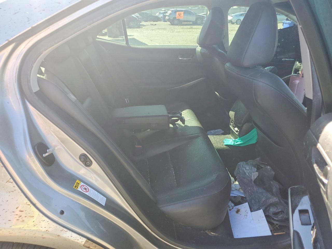 2015 LEXUS IS 250