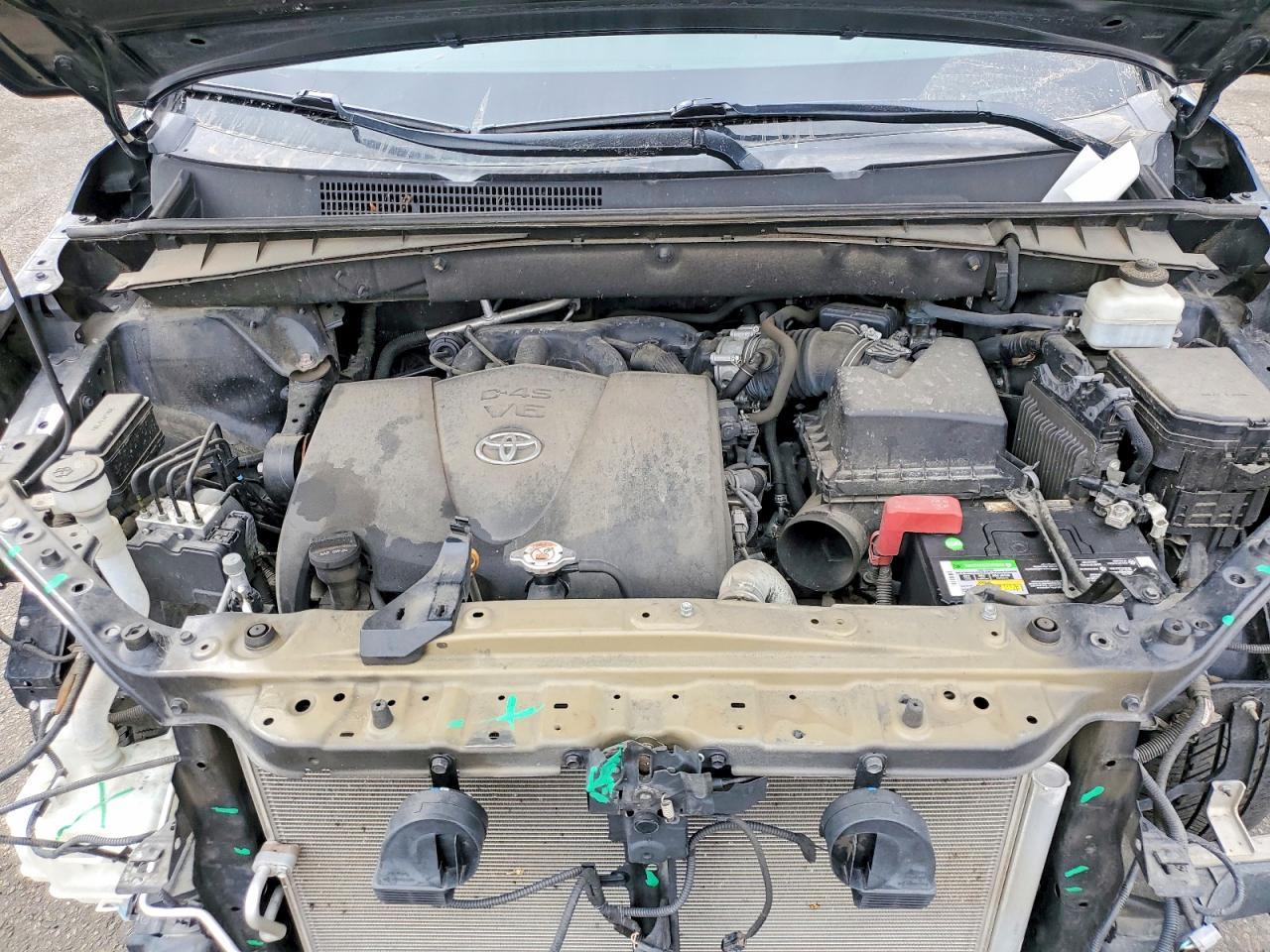 2019 TOYOTA HIGHLANDER