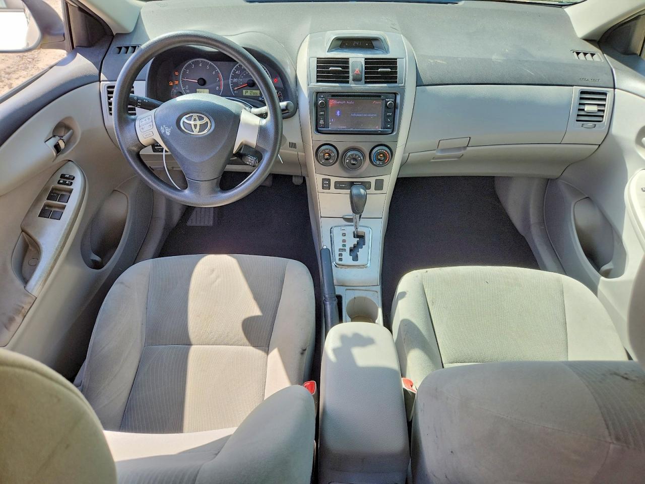2013 TOYOTA COROLLA
