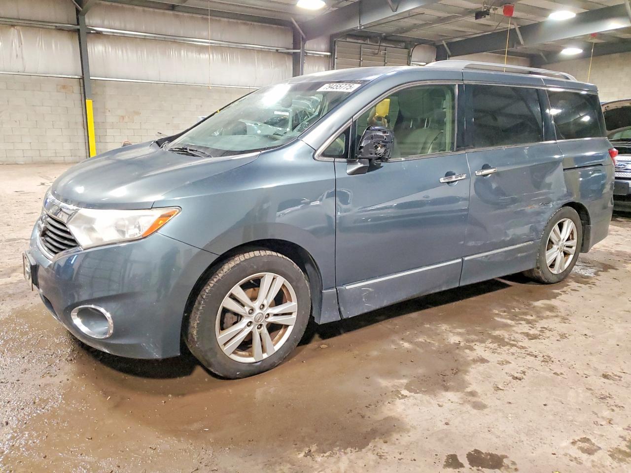 2012 NISSAN Quest