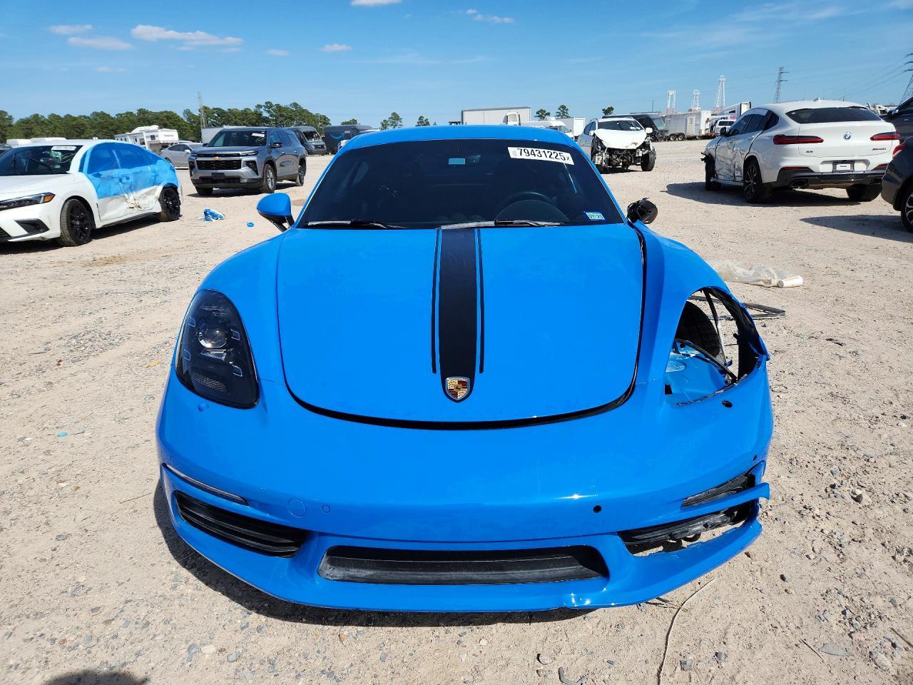 2024 PORSCHE Cayman