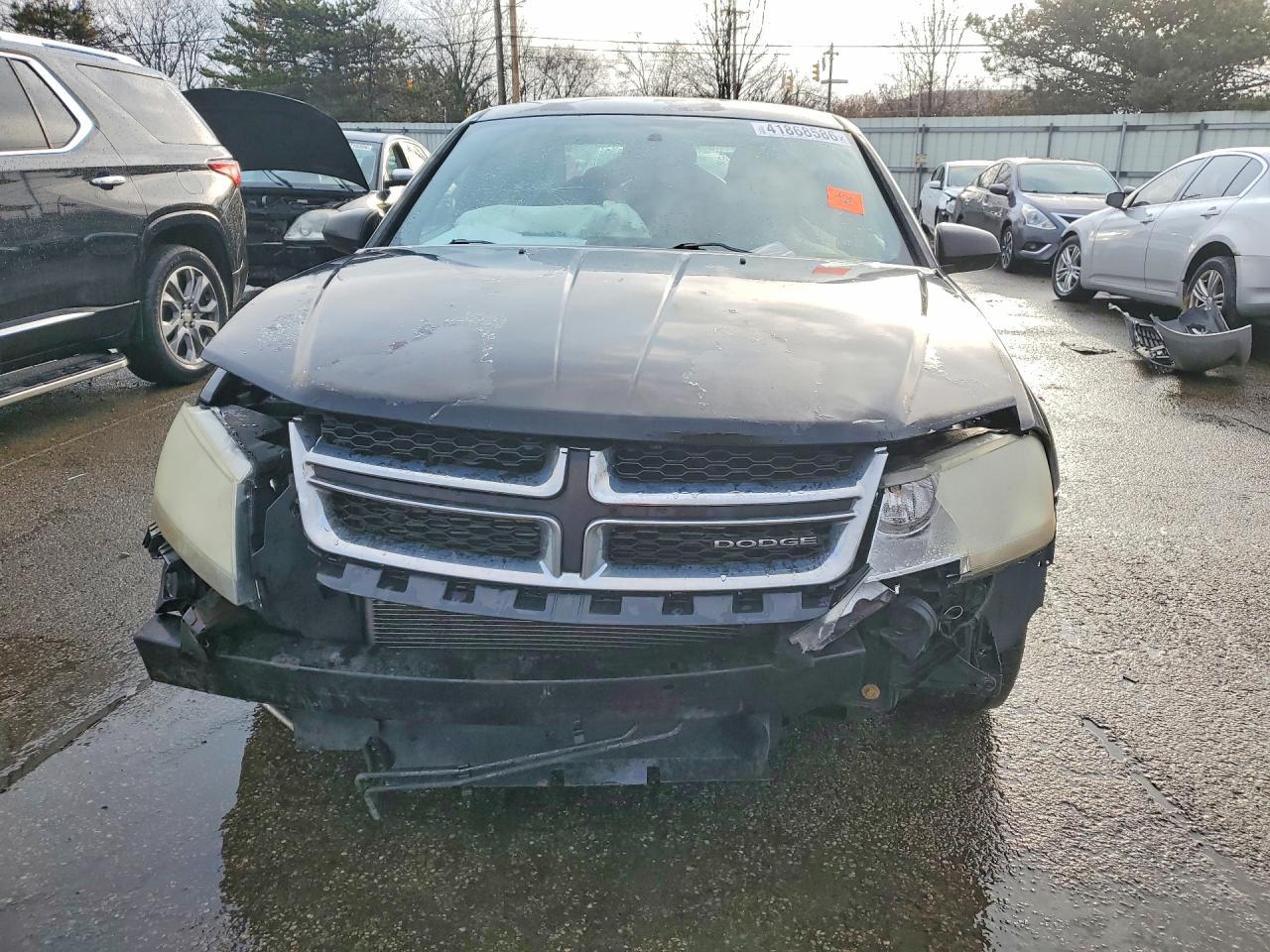 2011 DODGE Avenger