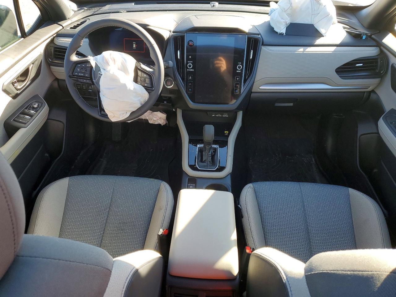 2025 SUBARU FORESTER