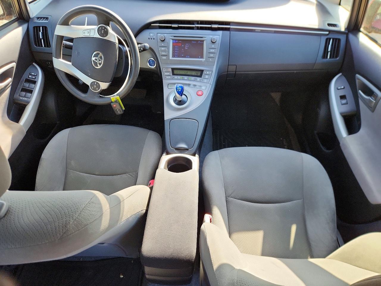 2012 TOYOTA PRIUS